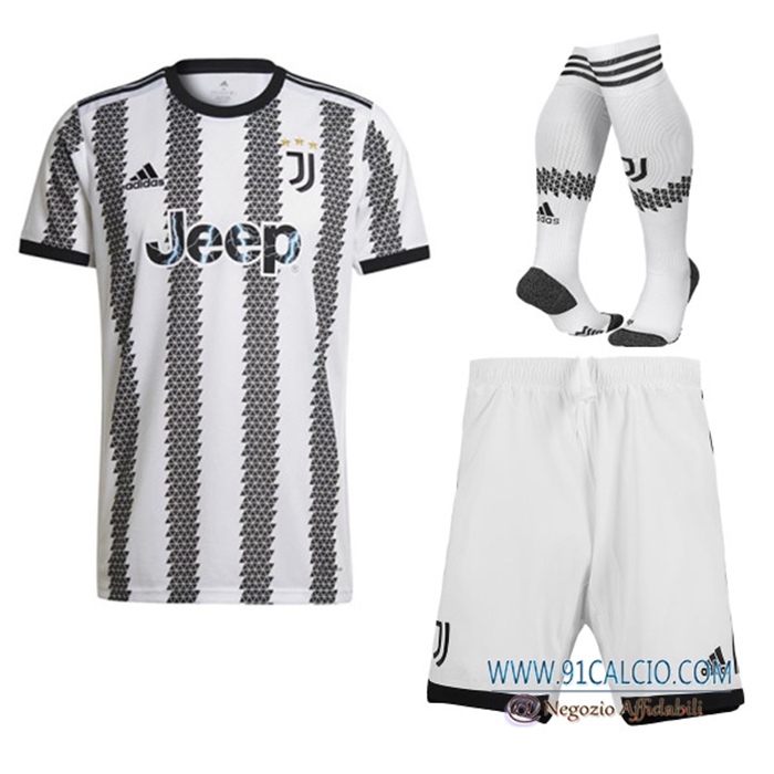 Kit Maglia Juventus Prima (Pantaloncini + Calzini) 2022/2023